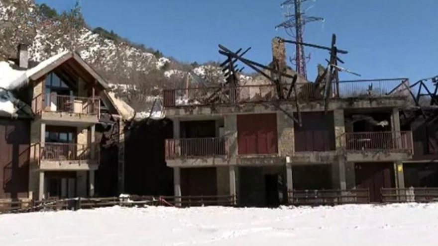 Este es el estado en el que quedaron cuatro de los áticos incendiados. | ARAGÓN TV