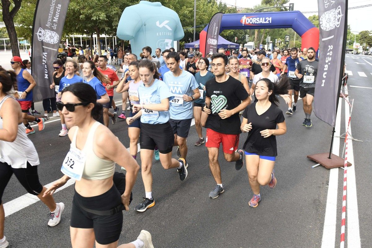 La carrera y marcha Solidaria Asteamur, en imágenes