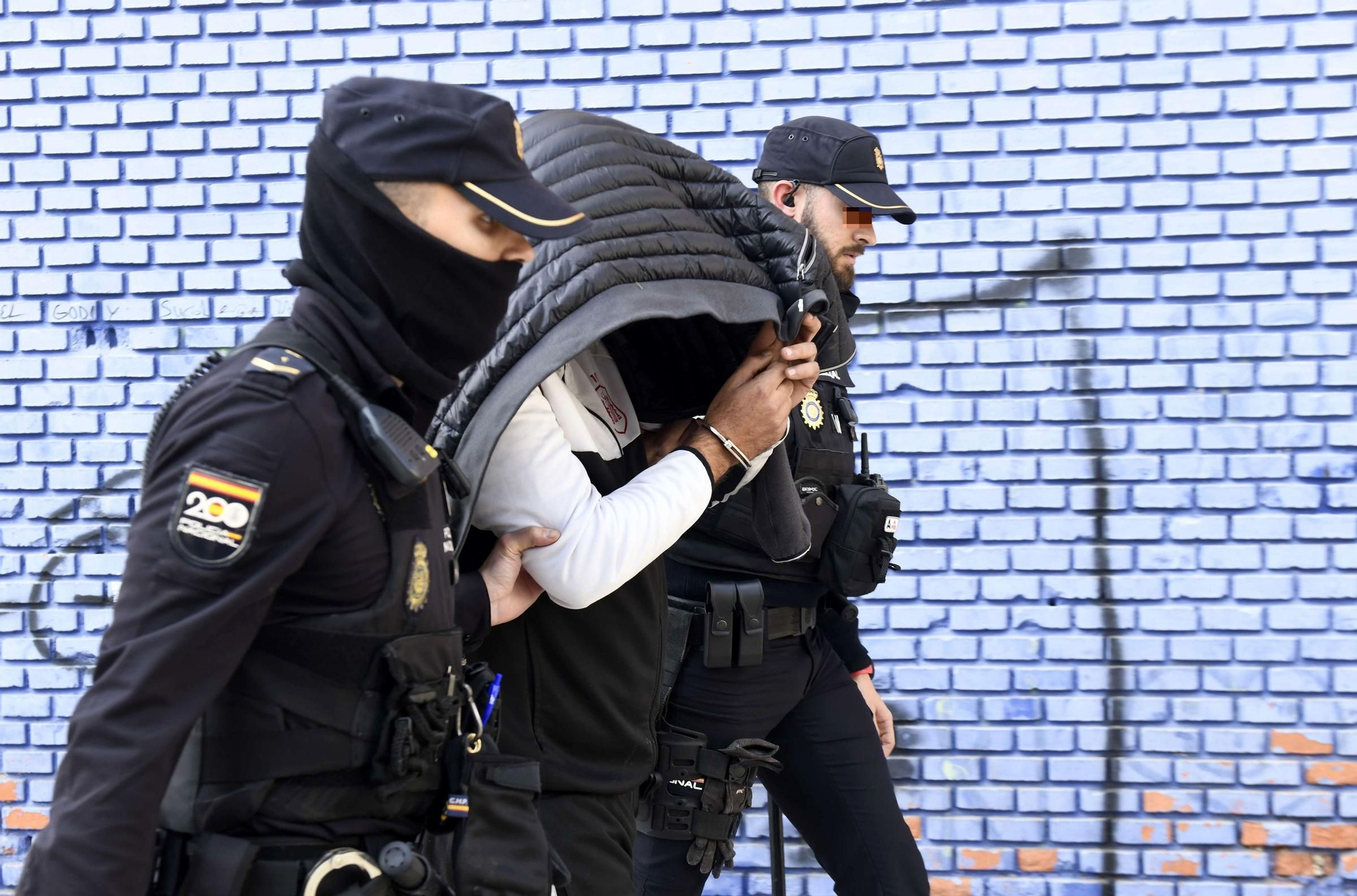 La redada contra el narcotráfico en el Polígono de La Paz, en imágenes