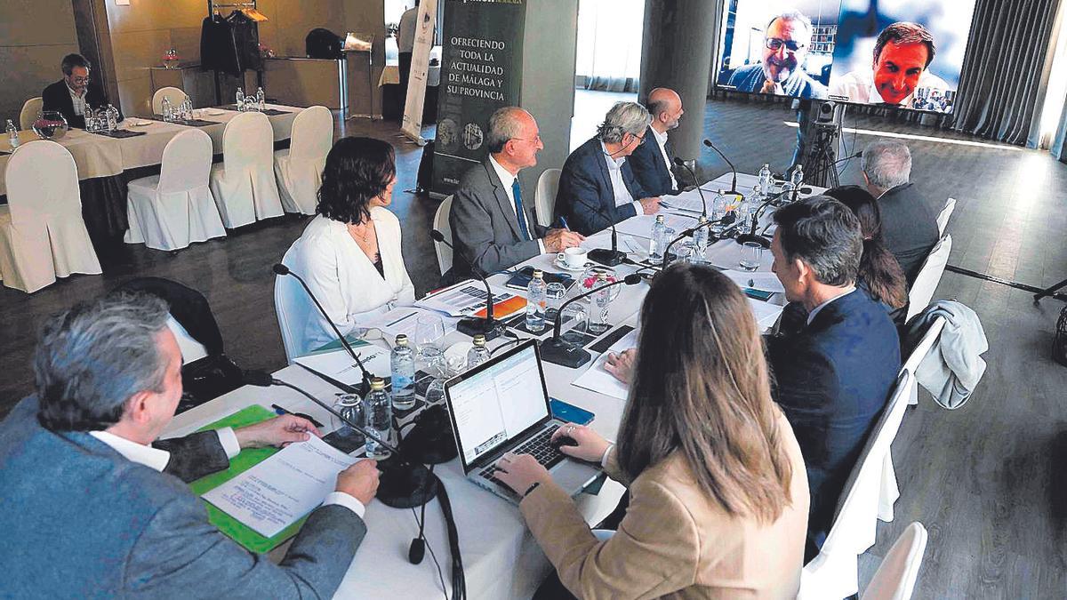 La Opinión volvió a congregar esta semana al panel de expertos para abordar los retos de las ciudades mediterráneas.
