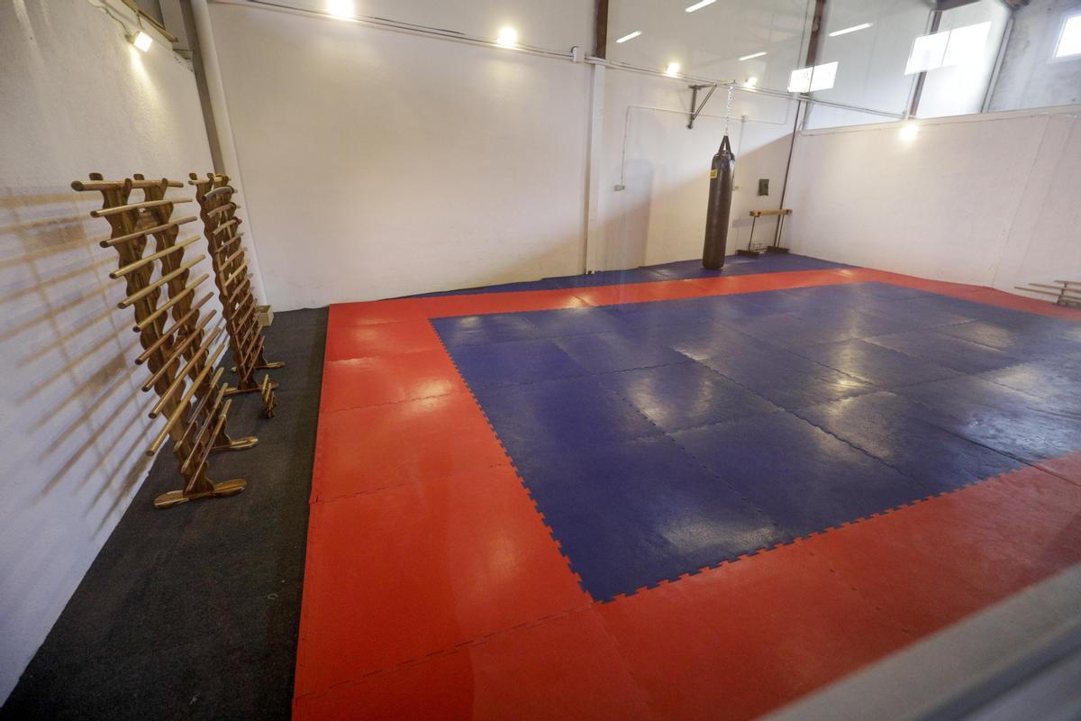 La sala para artes marciales.