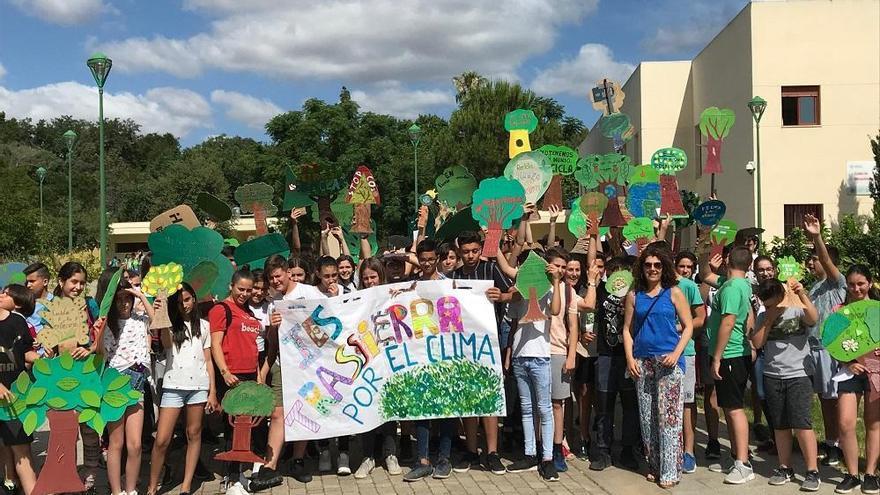 1.300 escolares cordobeses celebran el Día Mundial del Medio Ambiente con el Ayuntamiento