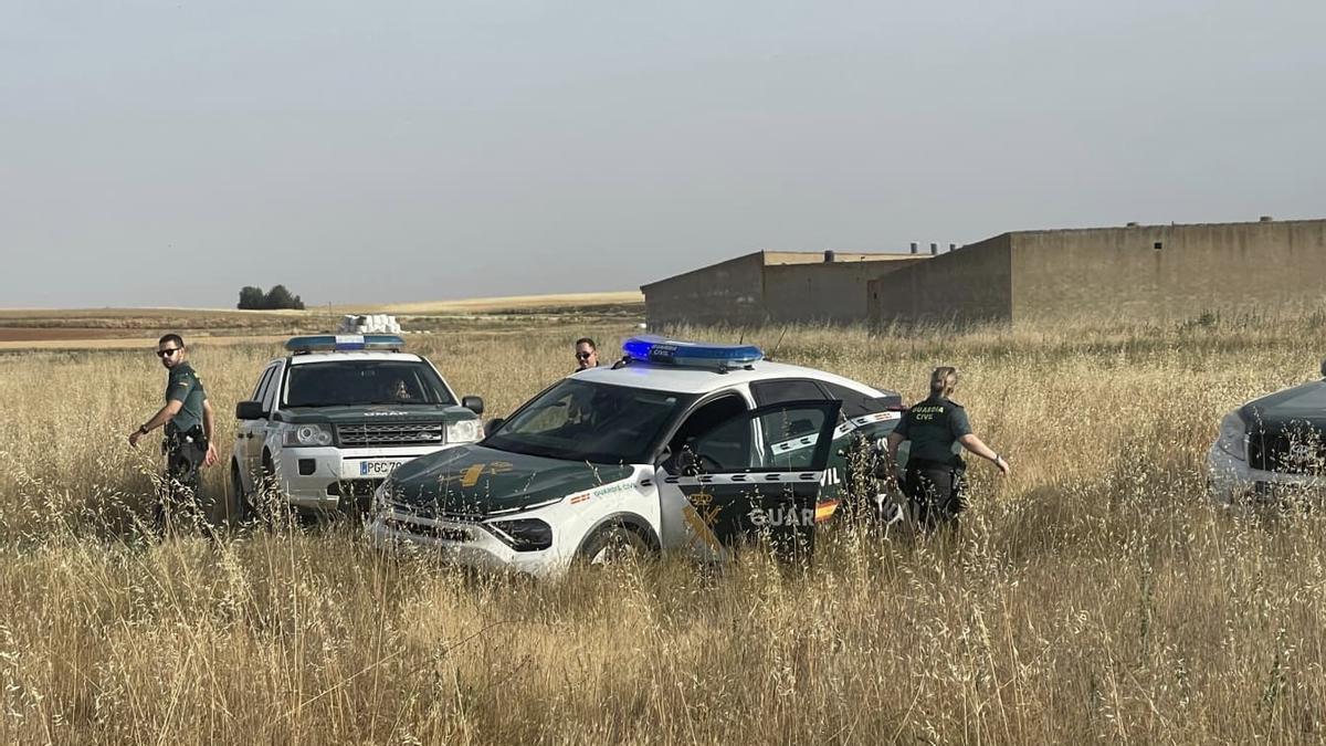 Agentes de la Guardia Civil durante un operativo de búsqueda.
