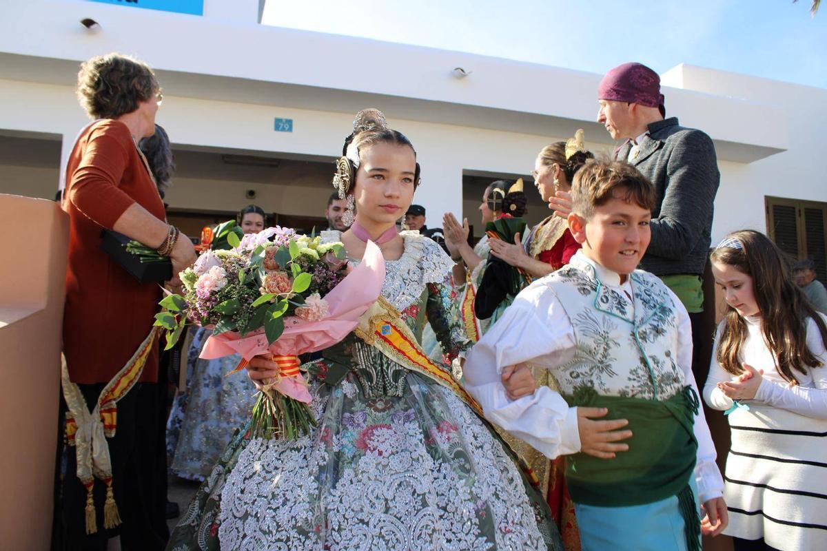Lily Llopis, Fallera Major Infantil, y Nadal Llorens, presidente infantil de la Falla Es Pujols de Formentera.