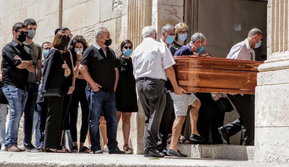 Funeral por el padre del conseller Climent en Muro