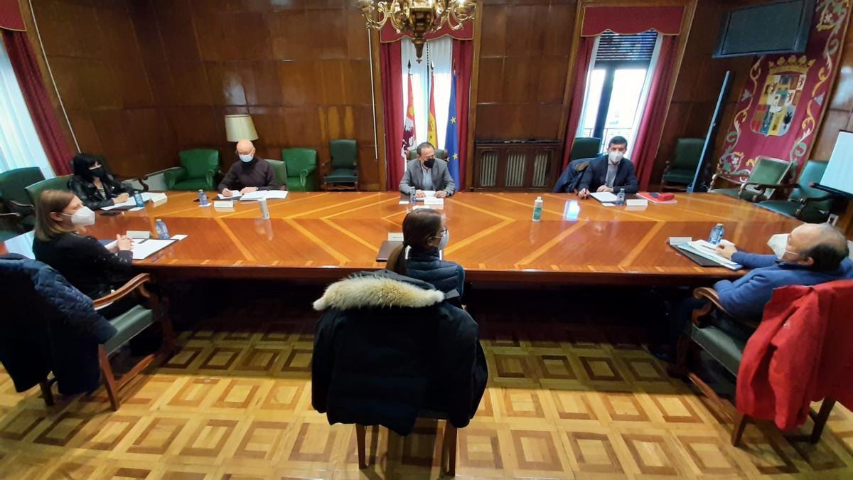 Reunión de la Comisión de Asistencia al Subdelegado del Gobierno