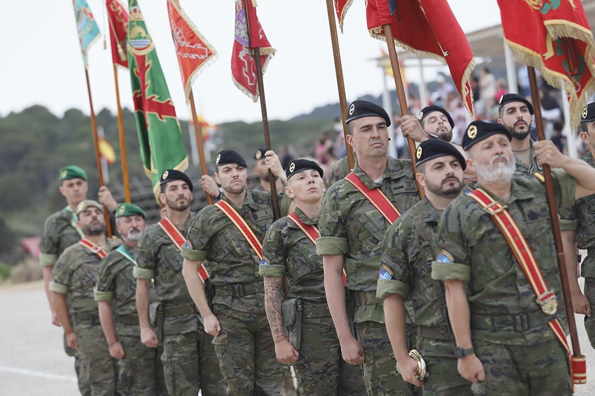 Despedida del contingente de la Brigada Guzmán el Bueno con misión en Letonia