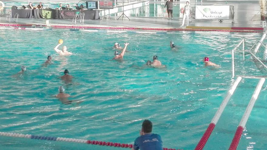 El CD Waterpolo Málaga remonta 11-10 ante el Horta y gana su segundo partido de Liga