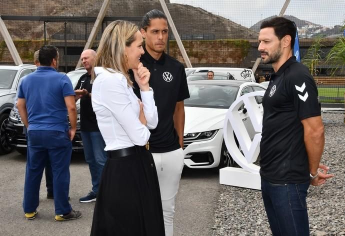 17/09/2019 LAS PALMAS DE GRAN CANARIA.  Entrega de coches Volkswagen a los jugadores de la UD Las Palmas.  Fotógrafa: YAIZA SOCORRO.  | 17/09/2019 | Fotógrafo: Yaiza Socorro