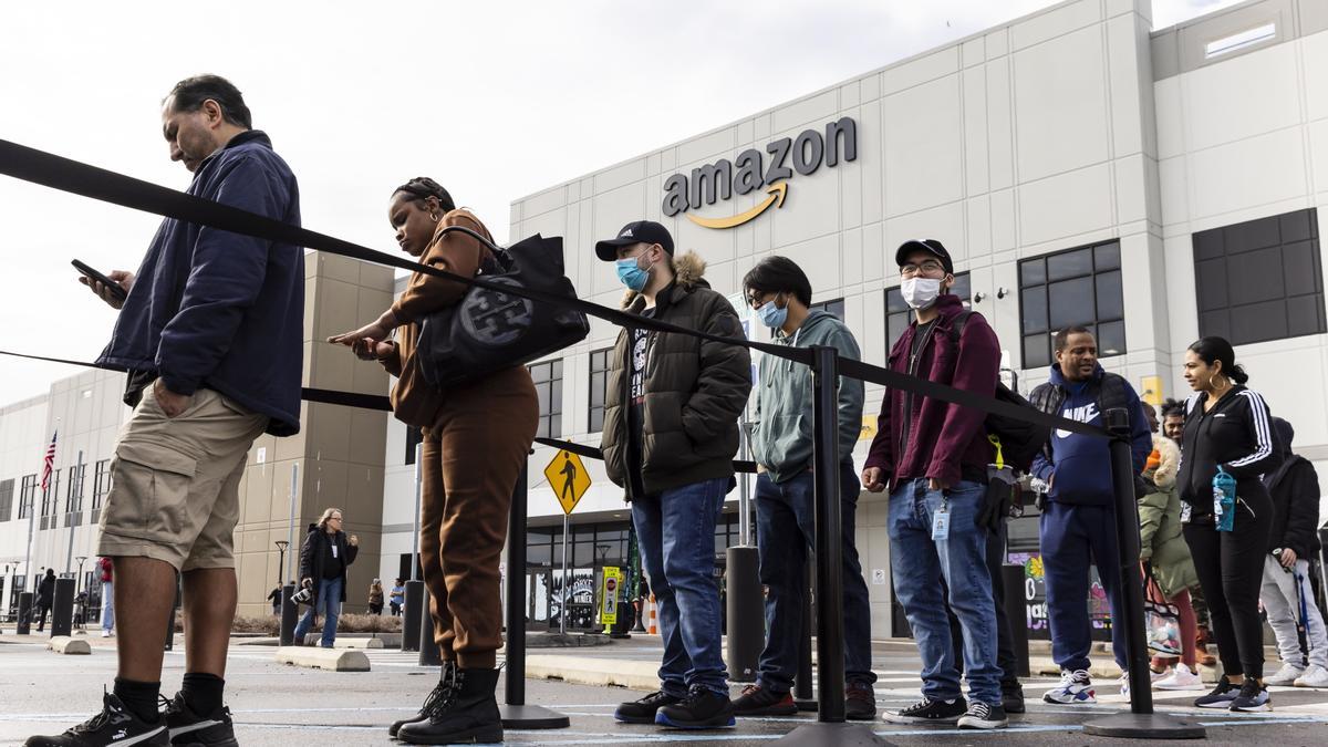 Trabajadores de Amazon en Nueva York.