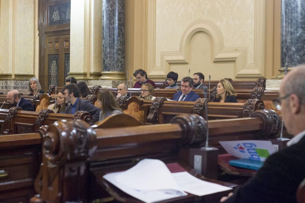 Todos los grupos respaldan el presupuesto en el pleno salvo el PP, que votó en contra.