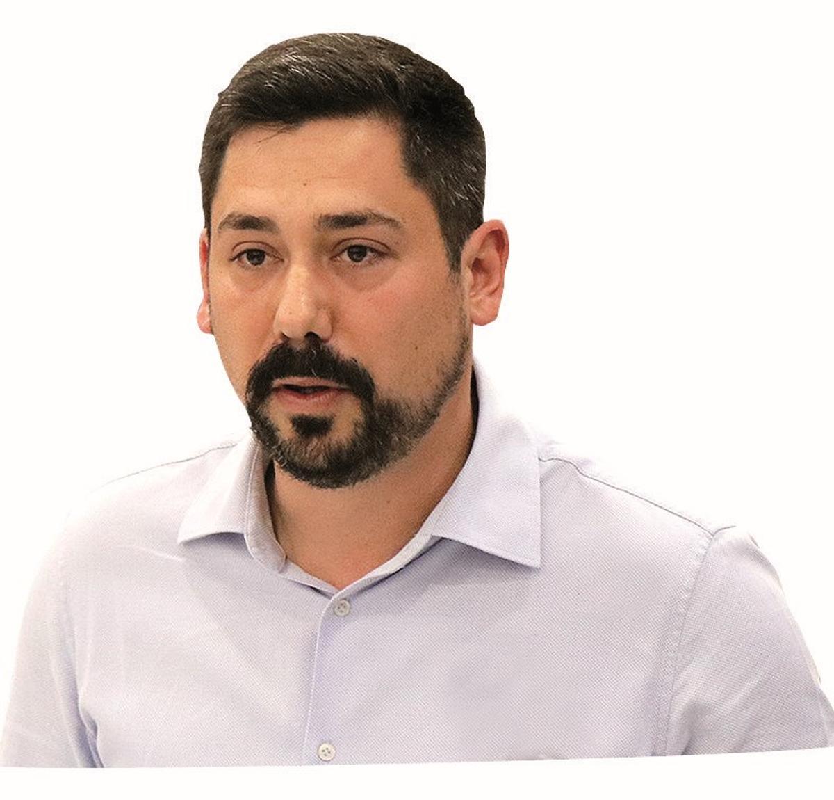 Roberto Rovira, concejal de EU de Sagunt.