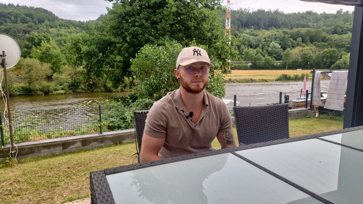Tom L. beim Interview.