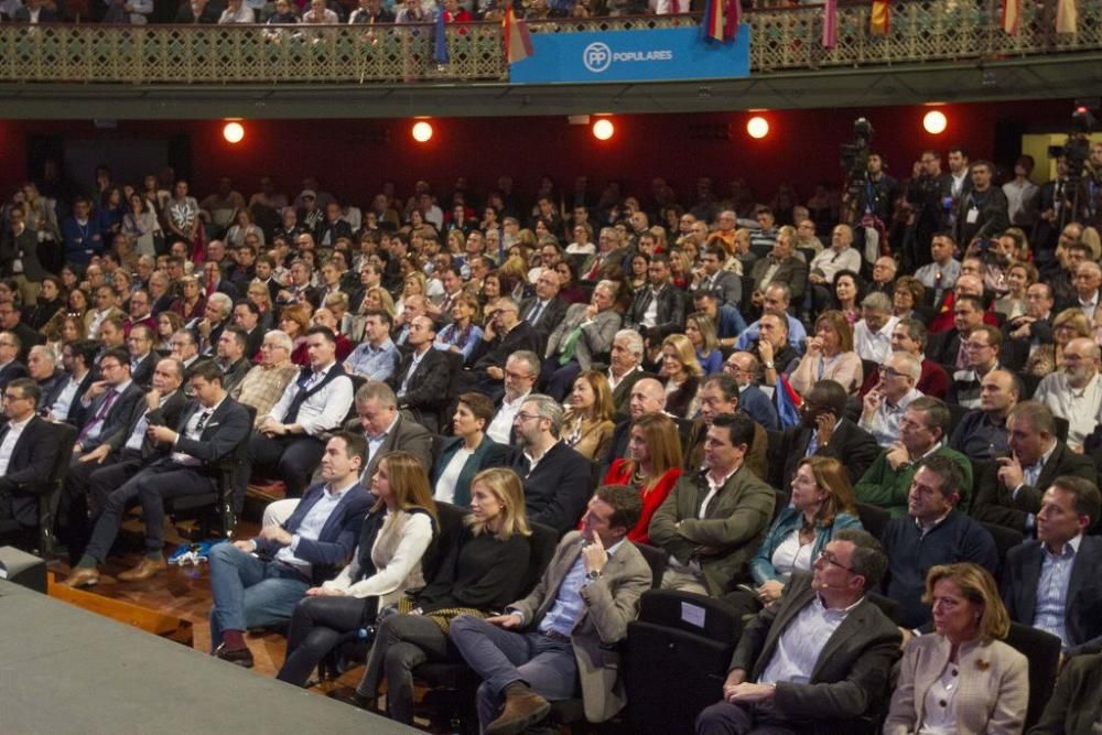 Casado apadrina las candidaturas de Ballesta y López Miras