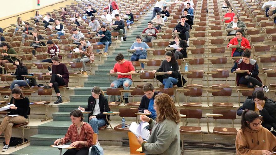 Más del 70% del alumnado gallego aprobó la PAU extraordinaria