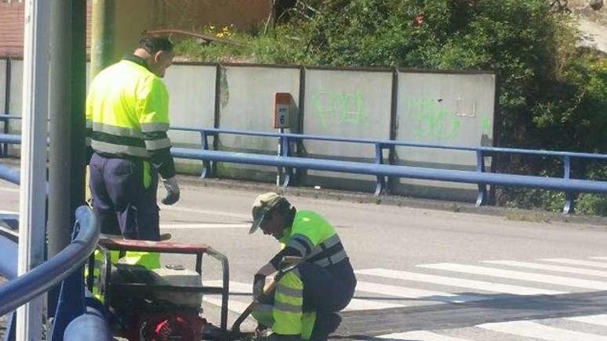 Campaña en Aller para reparar aceras deterioradas