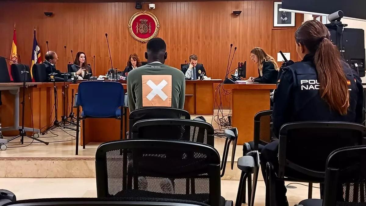 Der 26-jährige Südsudanese vor Gericht.