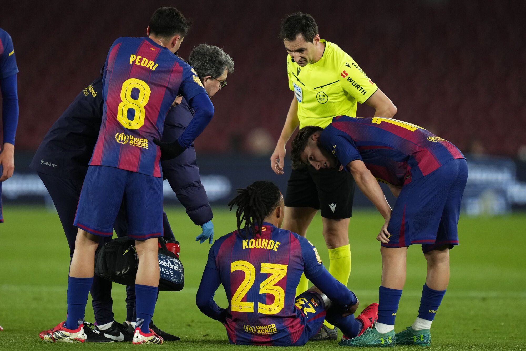 Lesión Koundé: parte médico, qué tiene y cuántos partidos se perderá con el Barça