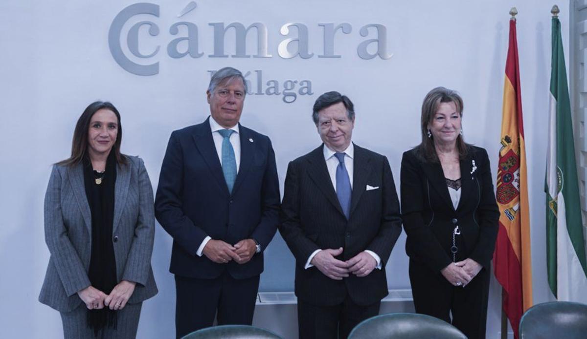 Paloma Moreno, J. Carlos Escribano, Íñigo de Palacio y M. Paz Hurtado.