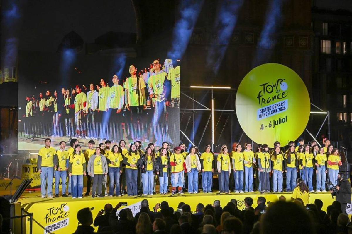 Imagen de la fiesta que anunció en Arc del Triomf que quedaban 100 días para el Tour.