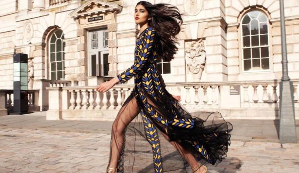 Neelam Gill para Burberry