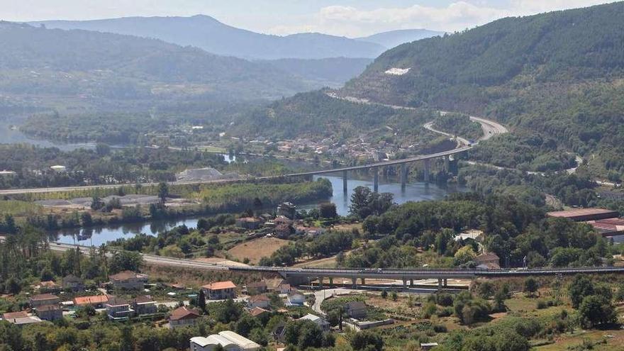 El Miño, a su paso por Amoeiro, donde se capta el agua.