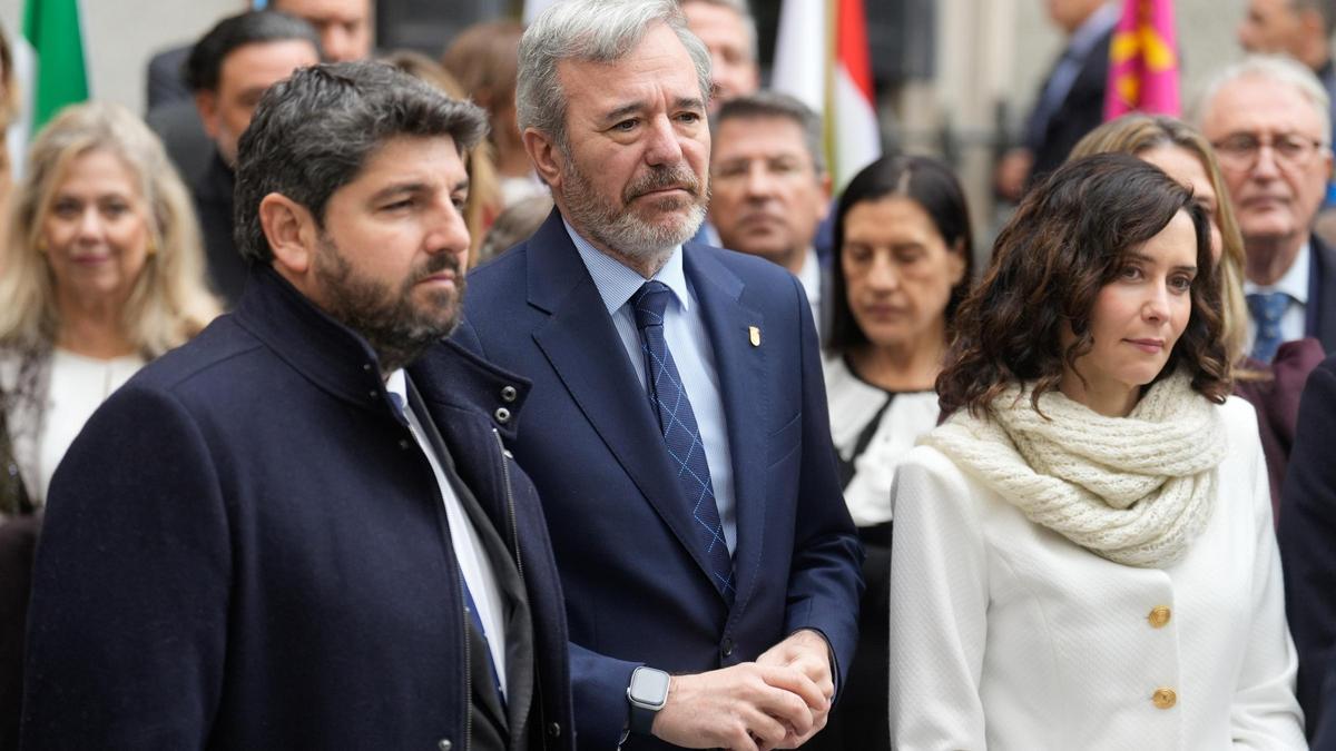 El presiente de Aragón, Jorge Azcón, este sábado junto al murciano Fernando López Miras y la madrileña Isabel Díaz Ayuso.