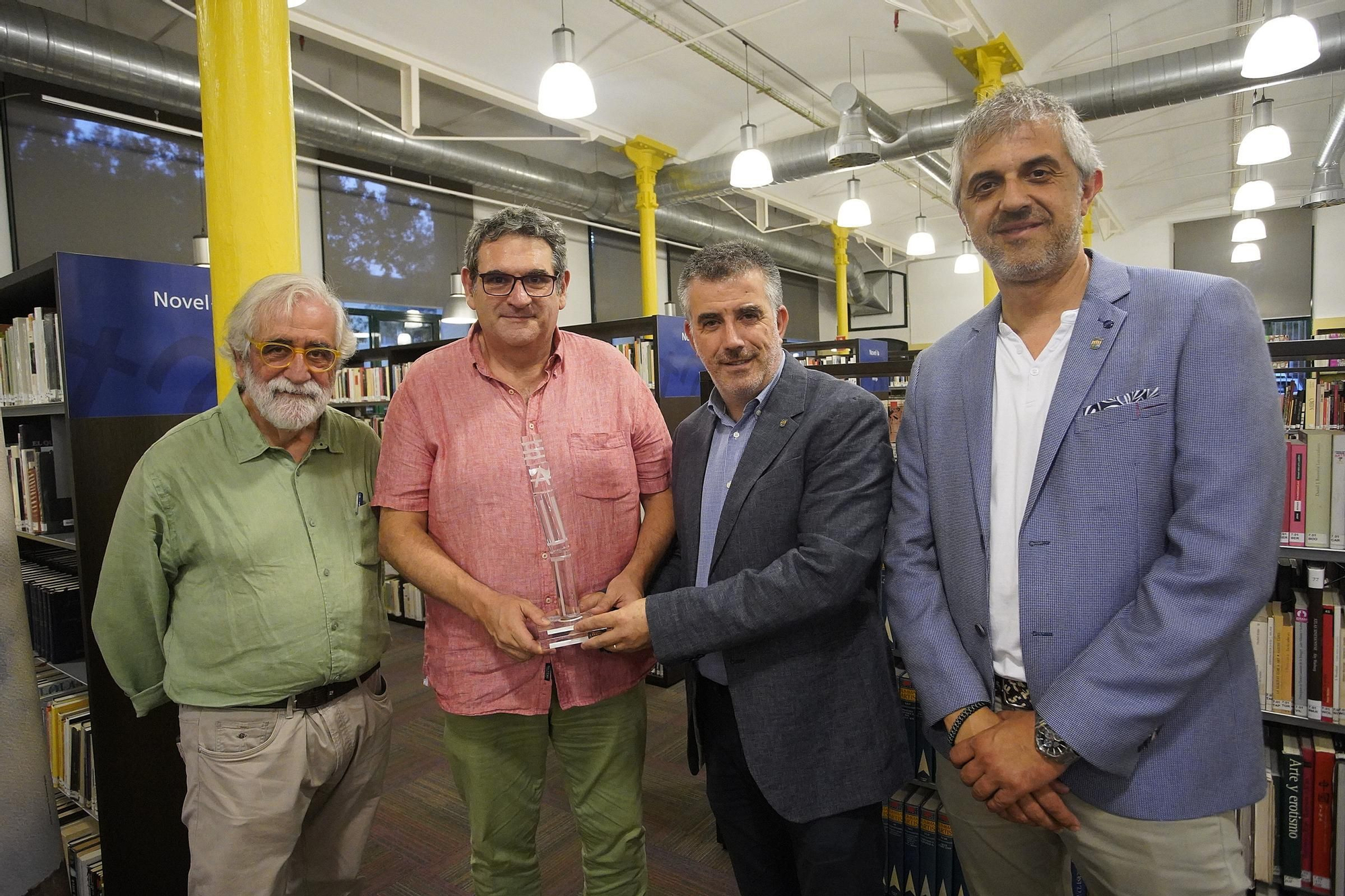 Les fotos de l&#039;entrega del premi literari El Setè Cel de Salt a Jordi Puntí