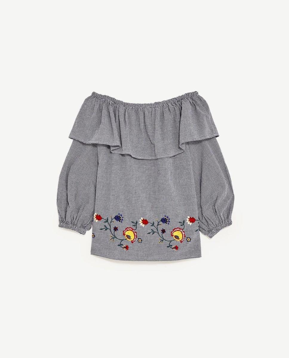 Blusa off the shoulder