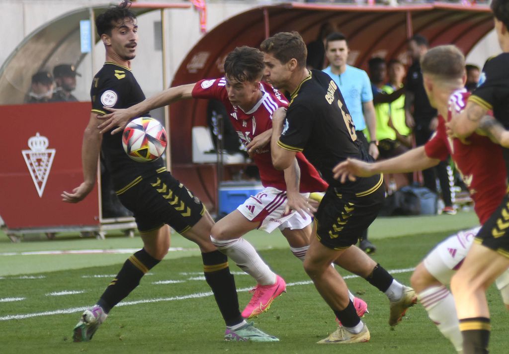 Todas las imágenes del encuentro entre el Real Murcia y el Intercity