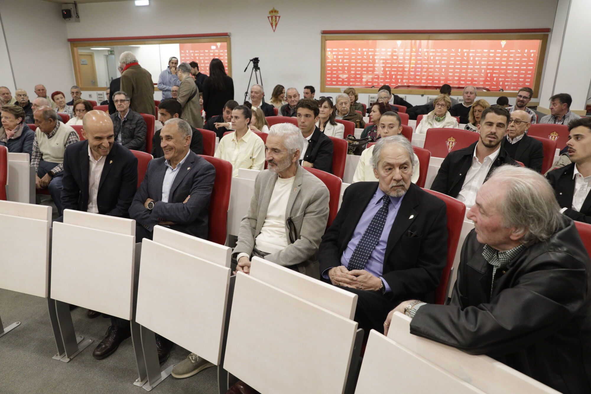 Nombramiento de los nuevos socios de honor del Sporting