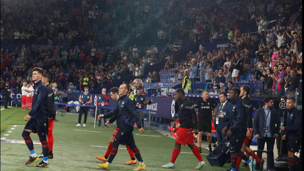 Pepelu lidera la salida de los granotas al Ciutat de València en la última victoria del Levante en casa ante el Sporting de Gijón