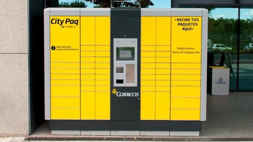 Correos estrena en Canarias un dispositivo automático de compras por internet