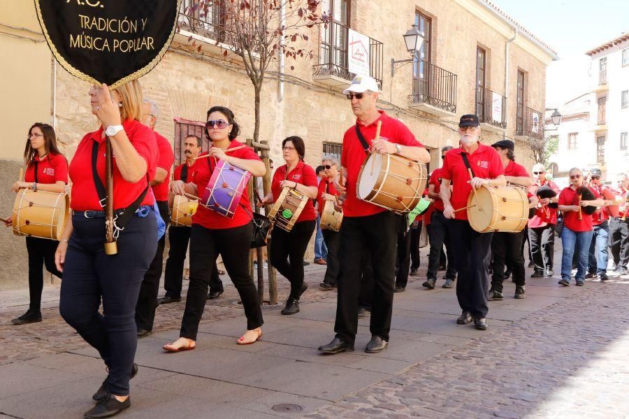 Pasacalles de la A. C. Tradición y Música Popular