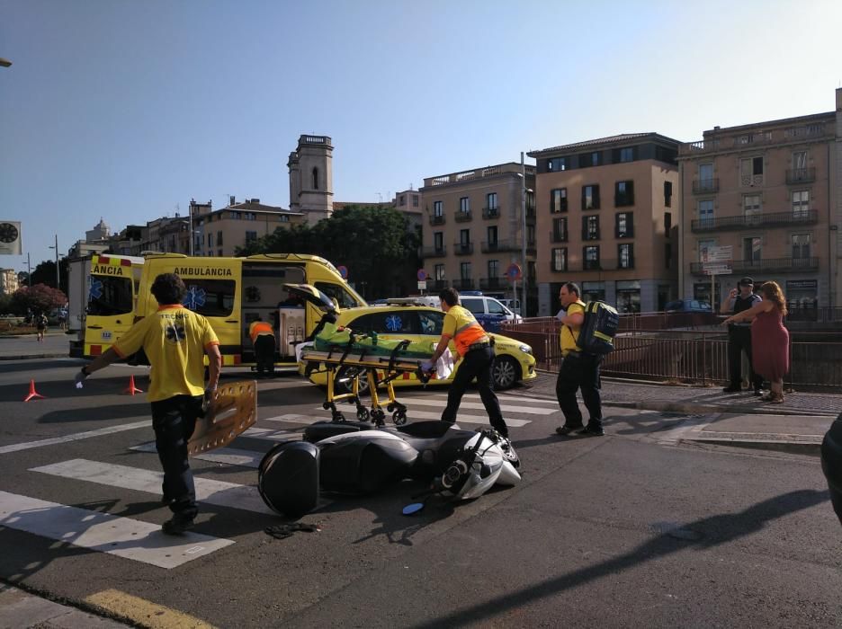 Un motorista atropella una dona al passeig General Mendoza de Girona