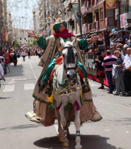 Bando moro infantil en Caravaca de la Cruz