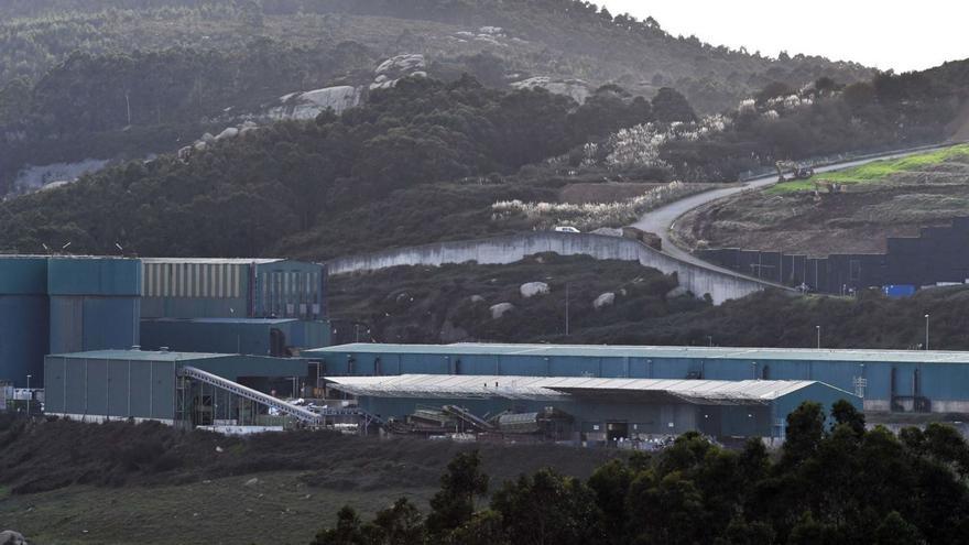 Vista de la planta de tratamiento de residuos de Nostián, en A Coruña. |   // VÍCTOR ECHAVE