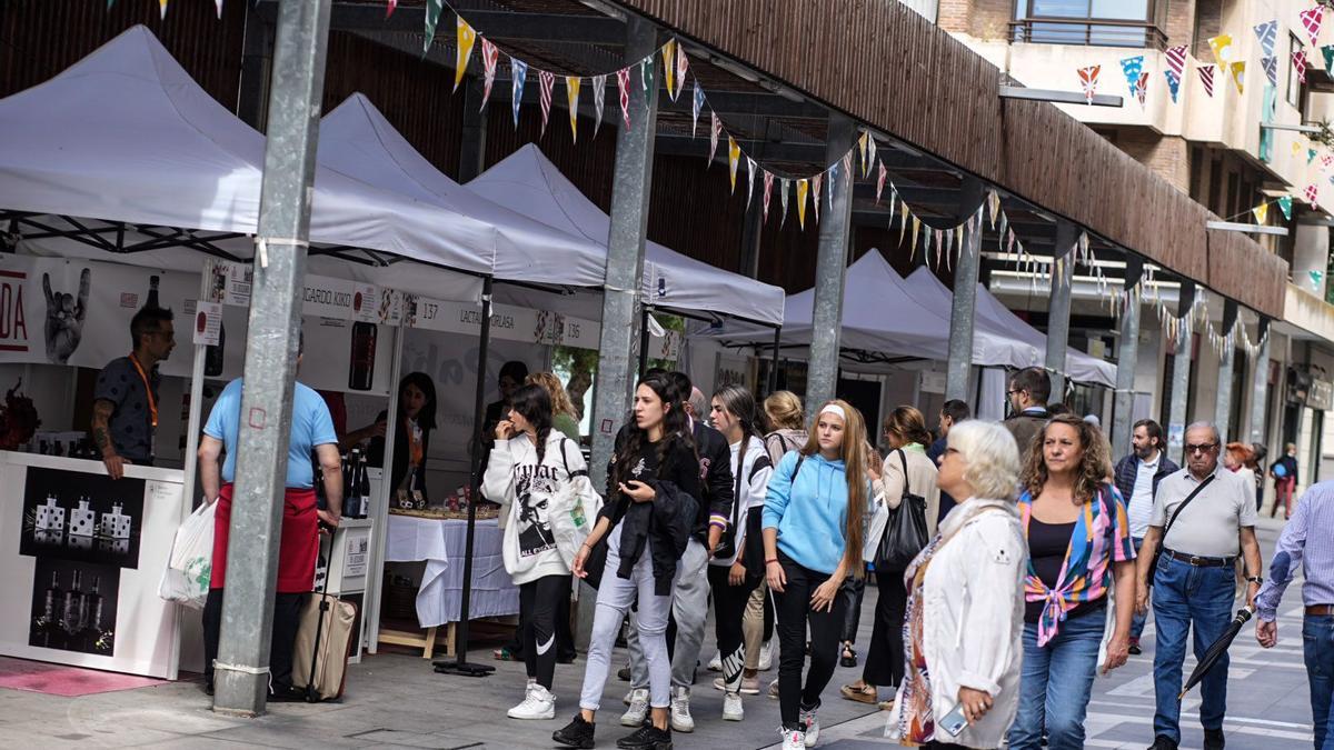 Ambiente durante las primeras horas de Fromago, la Feria Mundial del Queso de Zamora.