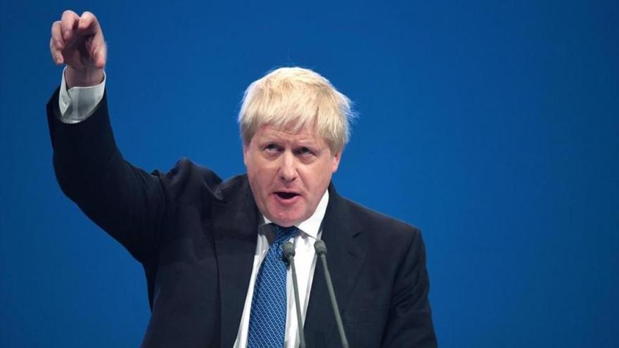 Johnson niega divisiones en el Gobierno y promete &quot;un gran acuerdo sobre el brexit&quot;