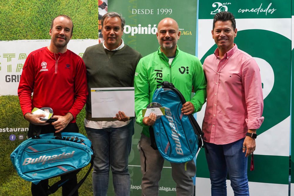 Entrega de los premios a los ganadores del V Torneo de Pádel de La Opinión de Málaga.