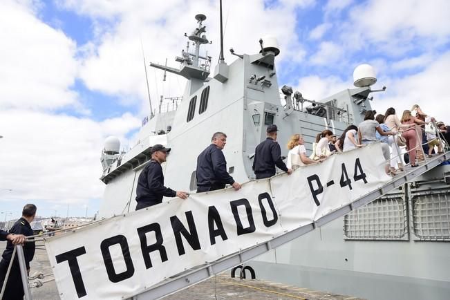 Reportaje del regreso del buque Tornado de la ...