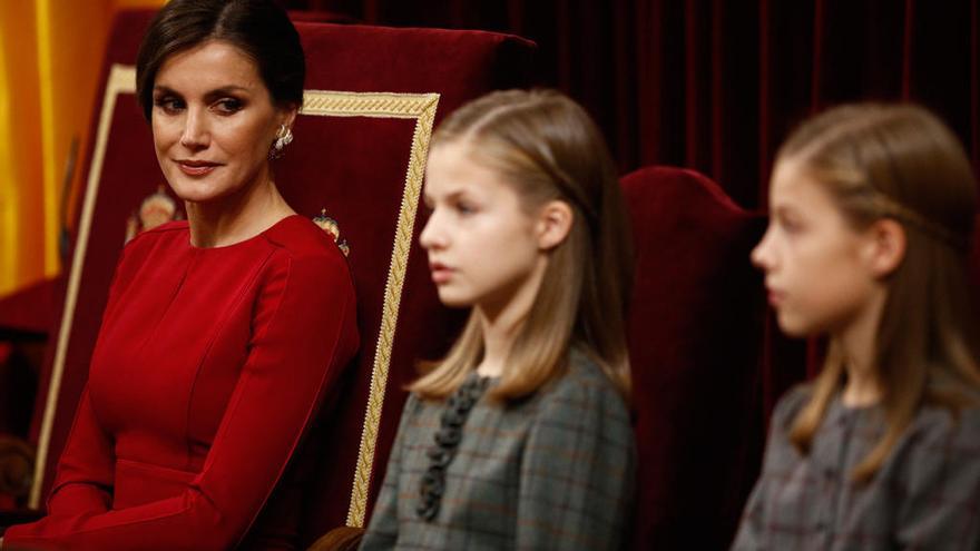 La reina Letizia, la princesa Leonor y la infanta Sofía // Agencias