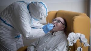 zentauroepp53176420 el prat  20 04 2020  coronavirus covid 19 en barcelona perso200430191342