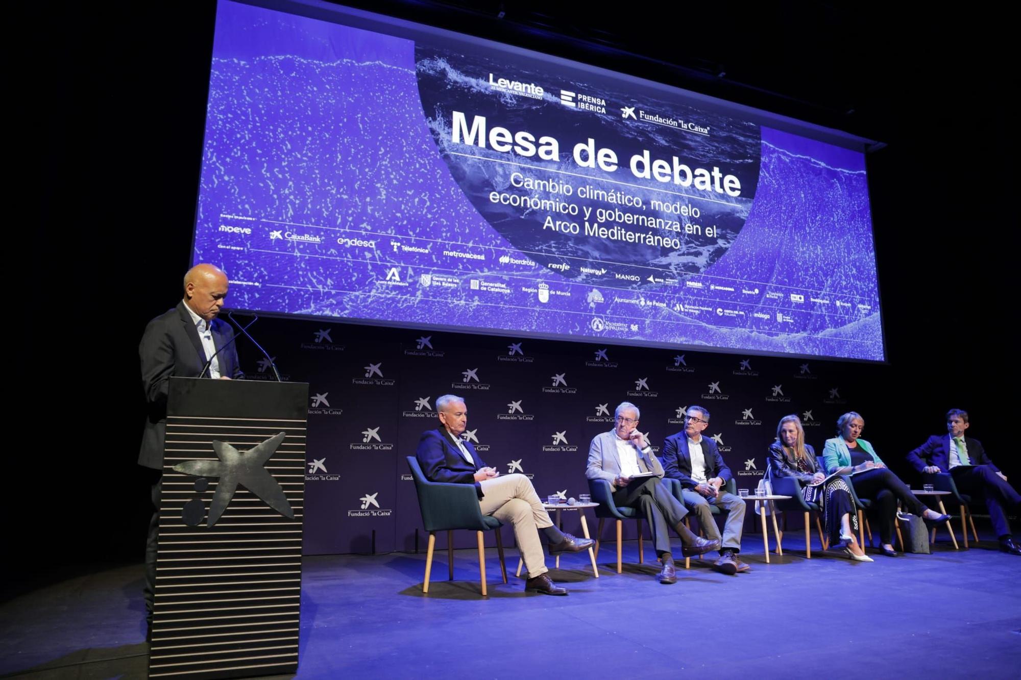 Mesa redonda “Cambio climático modelo económico y gobernanza  en el arco mediterráneo”