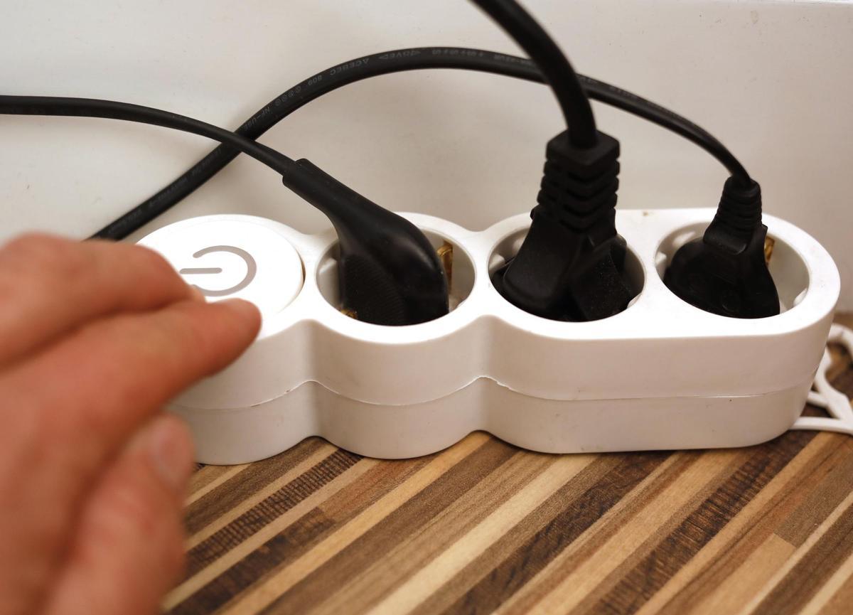 El preu majorista de l’electricitat baixa aquest dimarts fins als 260 euros