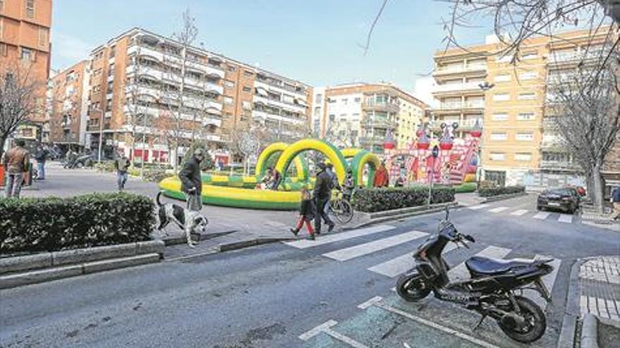 Empresarios de los Alféreces de Badajoz urgen que la plaza sea plataforma única