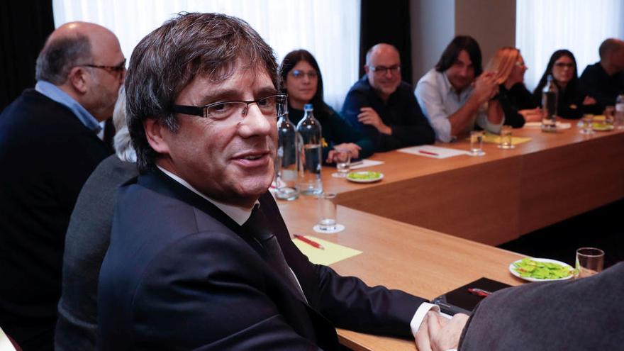 JxCat manté que  l&#039;únic candidat «sense adjectius» és Puigdemont