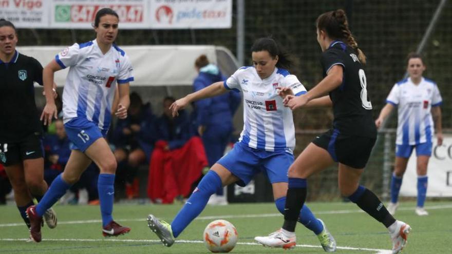 Un momento del partido jugado ayer en As Relfas. // JOSÉ LORES