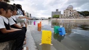 Hiroshima evoca els horrors de la bomba atòmica