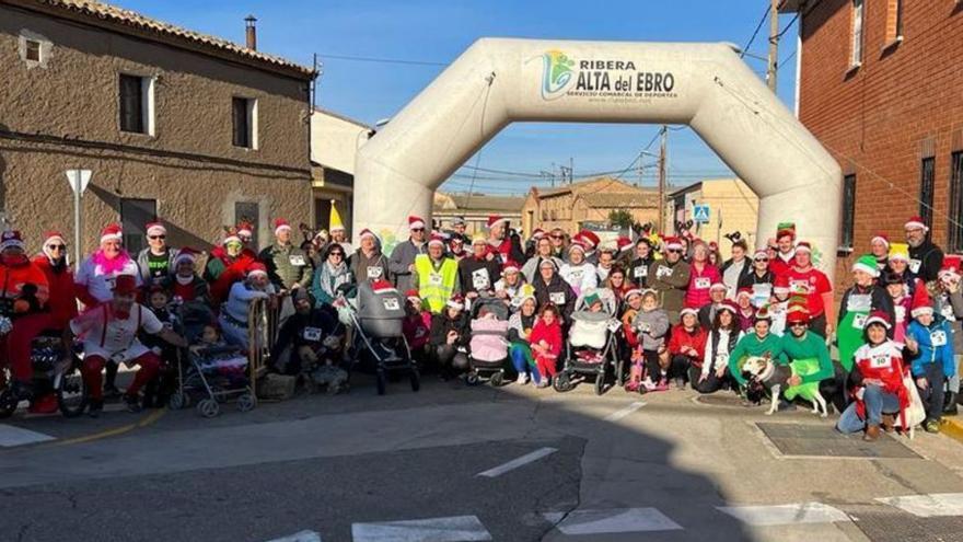 Multitud de vecinos de Grisén también se animaron a correr. | SERVICIO ESPECIAL